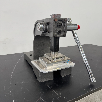 Benchtop Manual Press image 0